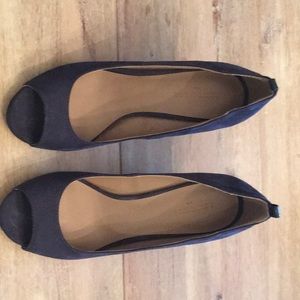 Ann Taylor Factory Navy blue peep toe wedge.